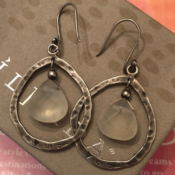 Silpada Sterling Silver and Prehnite Teardrop Earrings W1811 - Picture 15 of 16